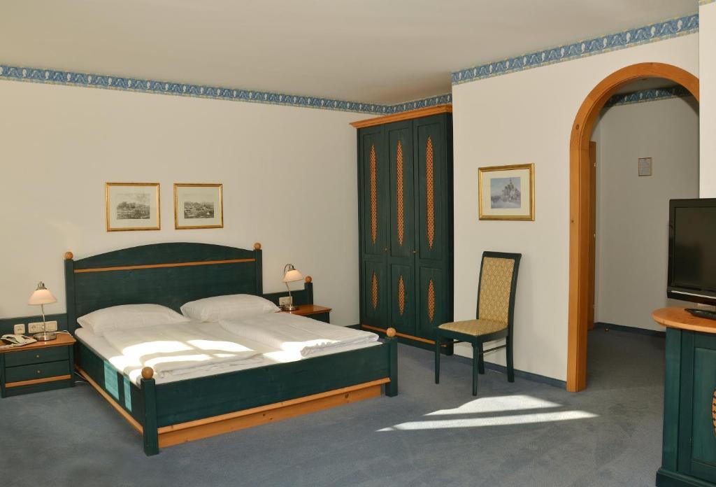 Hotel Dienstl Gut Launsdorf Chambre photo